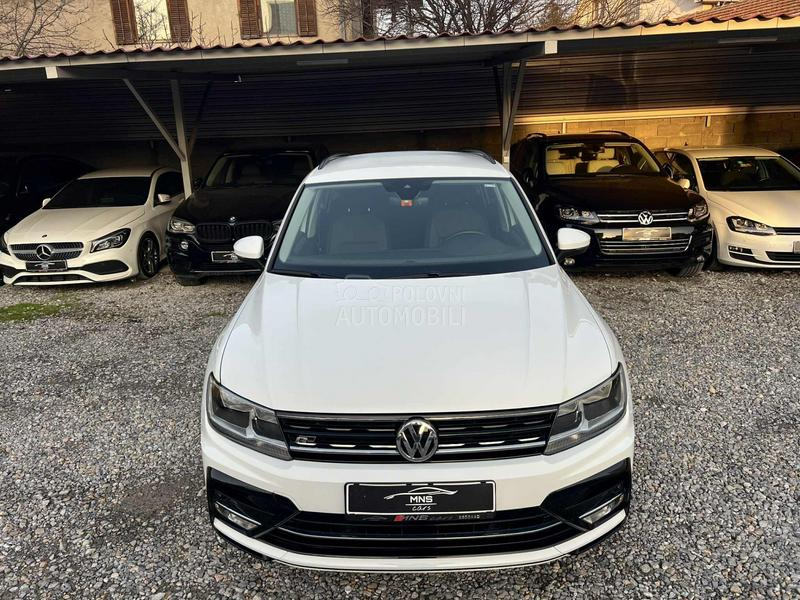 Volkswagen Tiguan R line/4x4/ACC