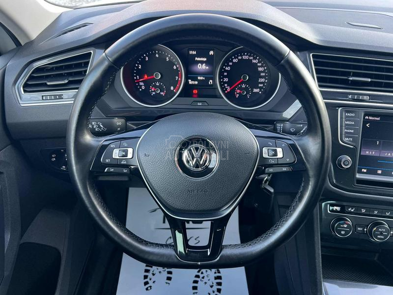 Volkswagen Tiguan R line/4x4/ACC