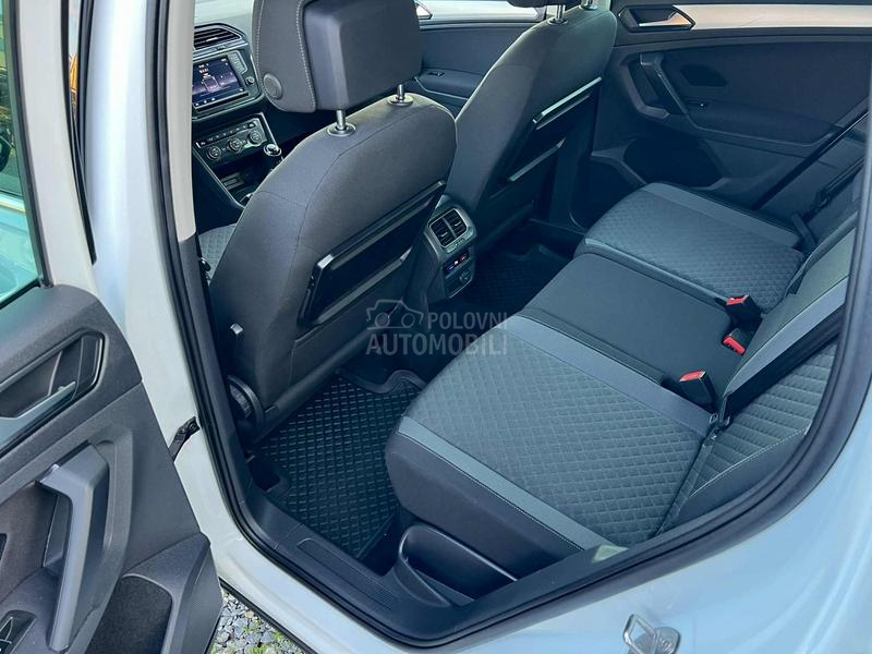 Volkswagen Tiguan R line/4x4/ACC