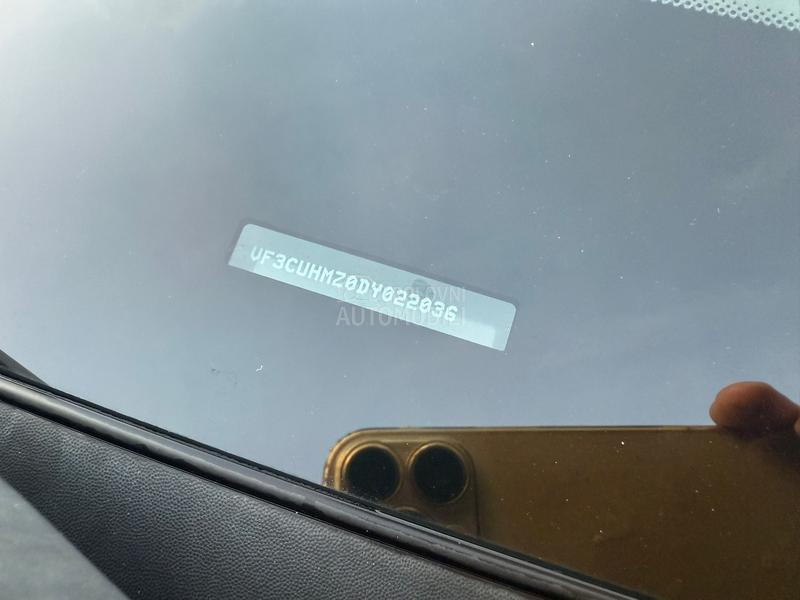 Peugeot 2008 1.2 b t.o.p