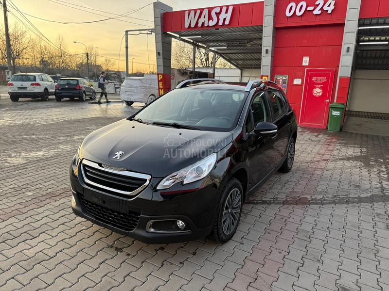 Peugeot 2008 1.2 b t.o.p