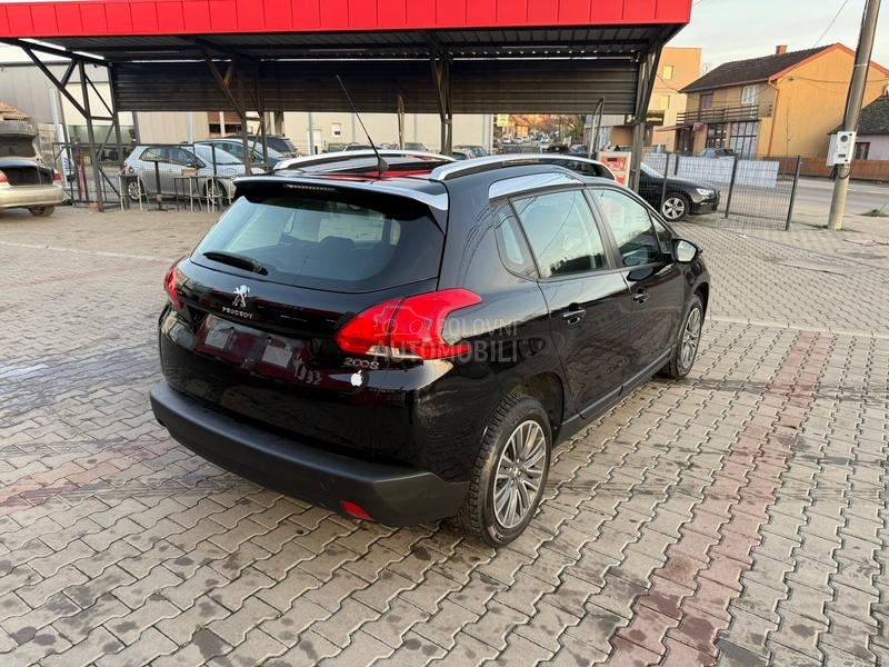 Peugeot 2008 1.2 b t.o.p