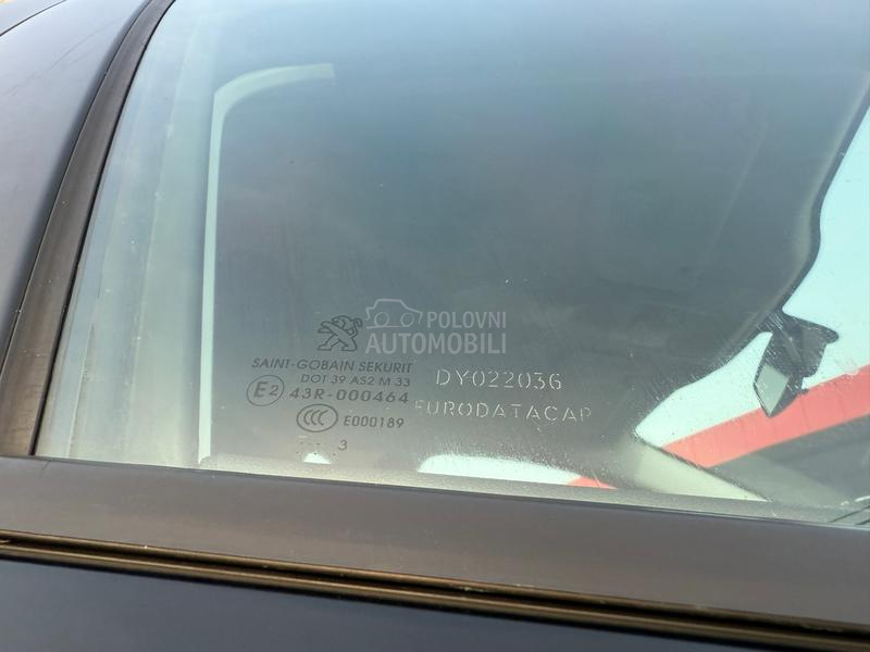 Peugeot 2008 1.2 b t.o.p