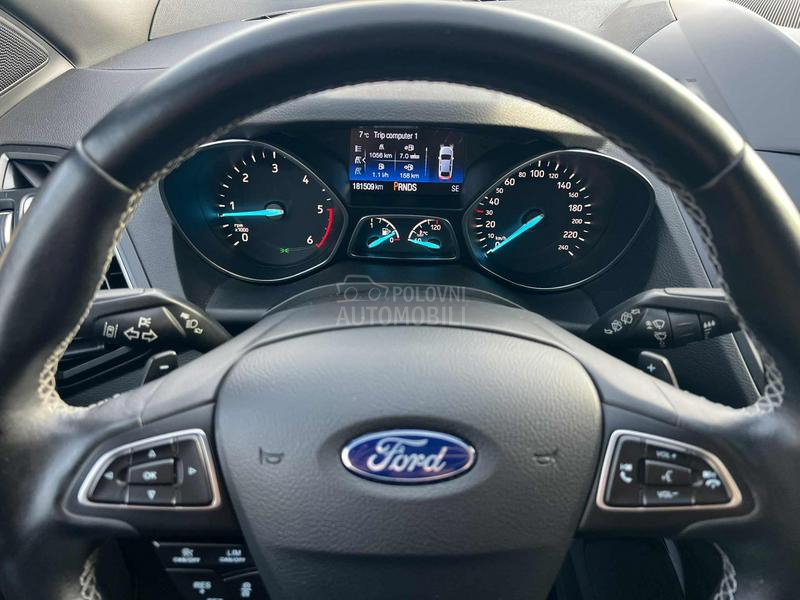 Ford Kuga 2.0TDCi/ST line/Pano