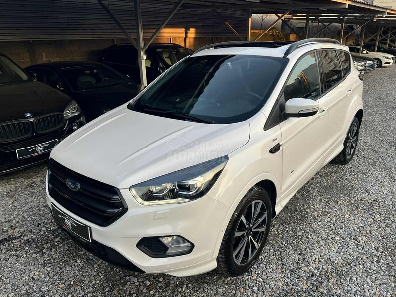 Ford Kuga 2.0TDCi/ST line/Pano