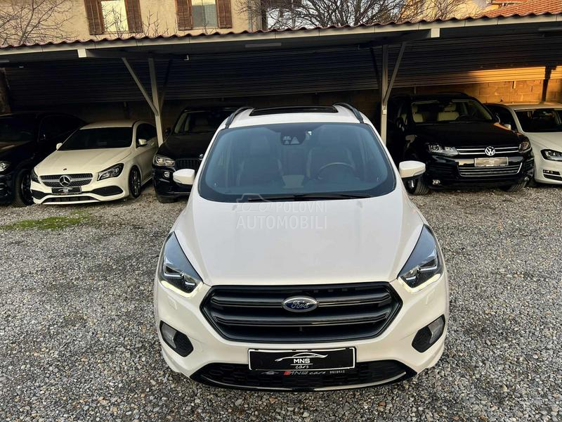 Ford Kuga 2.0TDCi/ST line/Pano