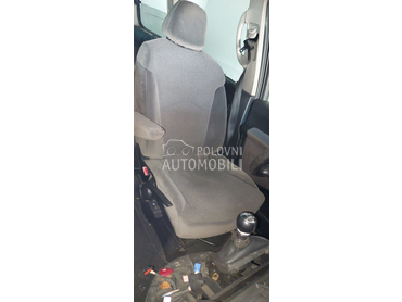 Rotirajuca sedista za Citroen C8