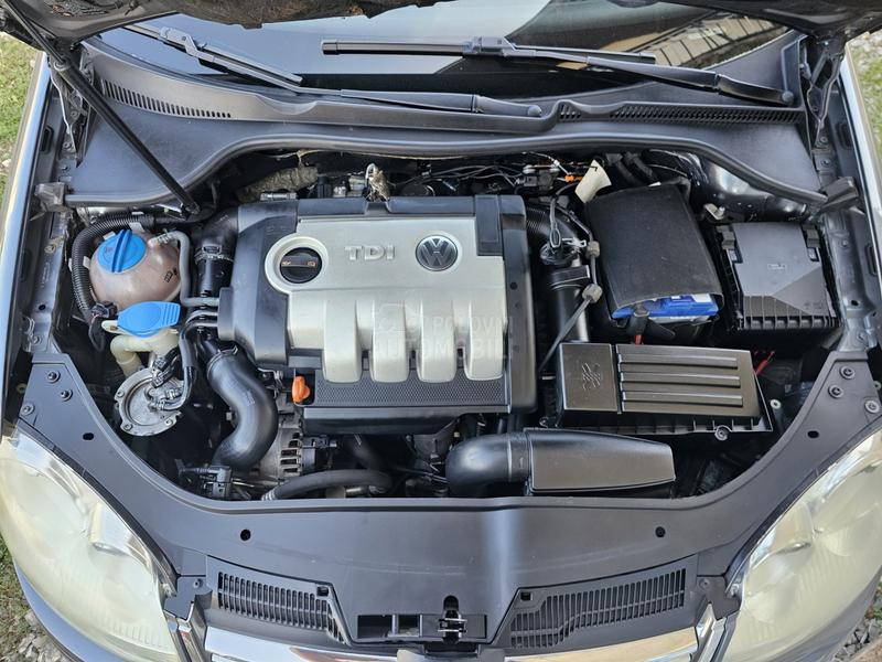 Volkswagen Golf 5 1.9 TDI