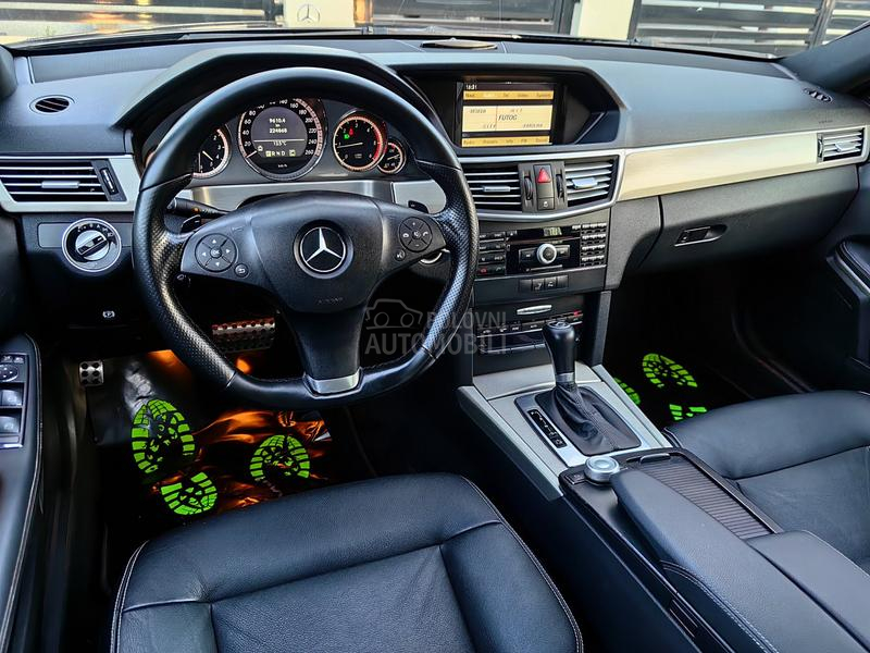 Mercedes Benz E 220 AMG AUT0 NAVl LED