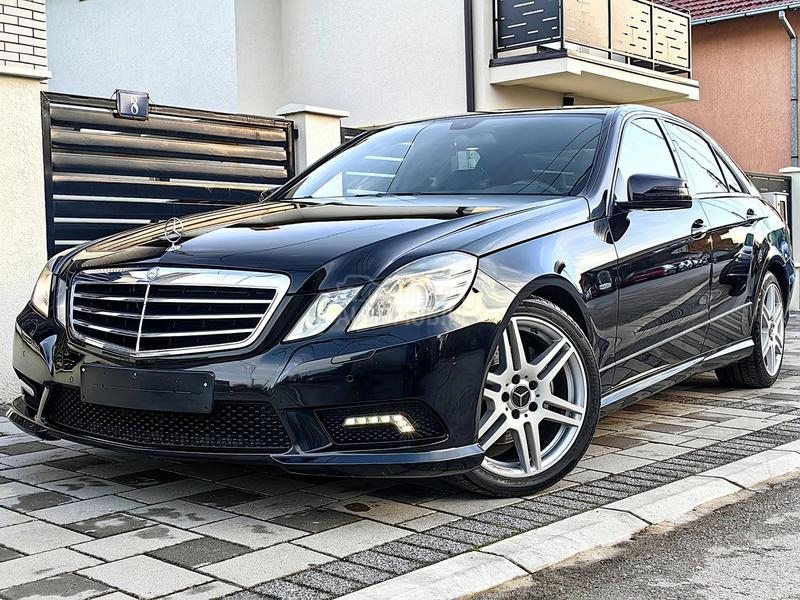 Mercedes Benz E 220 AMG AUT0 NAVl LED
