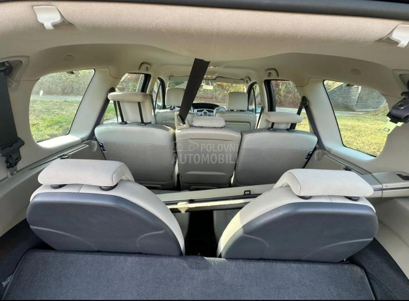 Renault Grand Scenic 2.0 CH