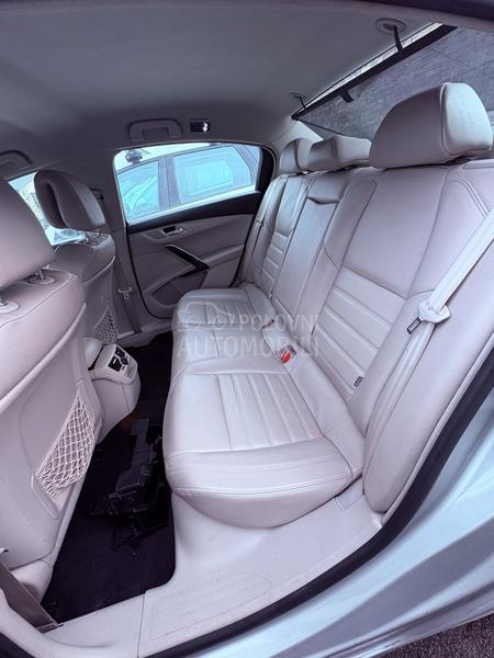 kompletan kožni enterijer