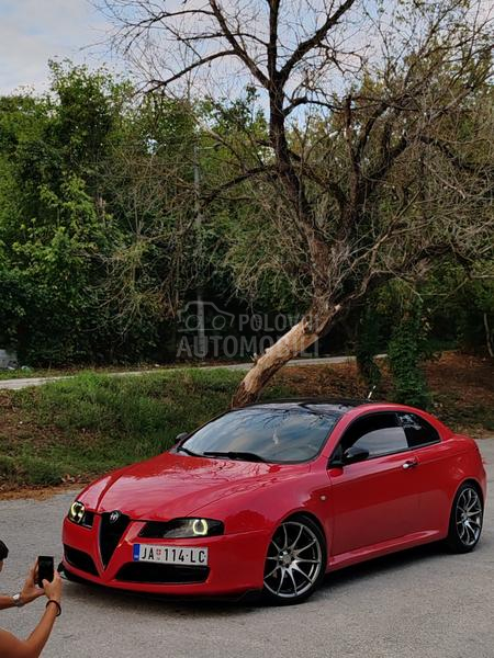 Alfa Romeo GT 