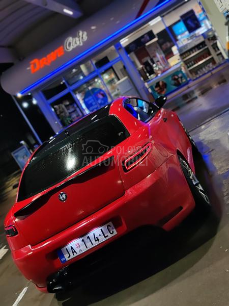 Alfa Romeo GT 
