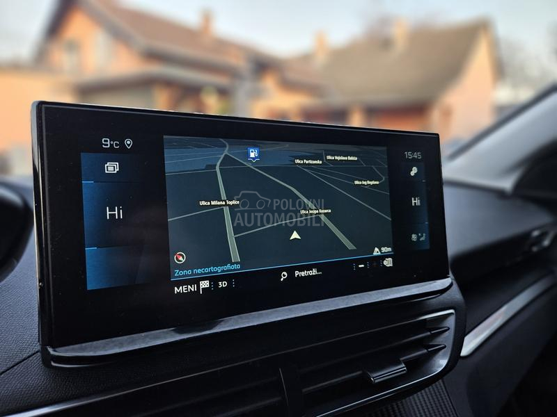 Peugeot 5008 1.5 BlueHdi/ Restyle