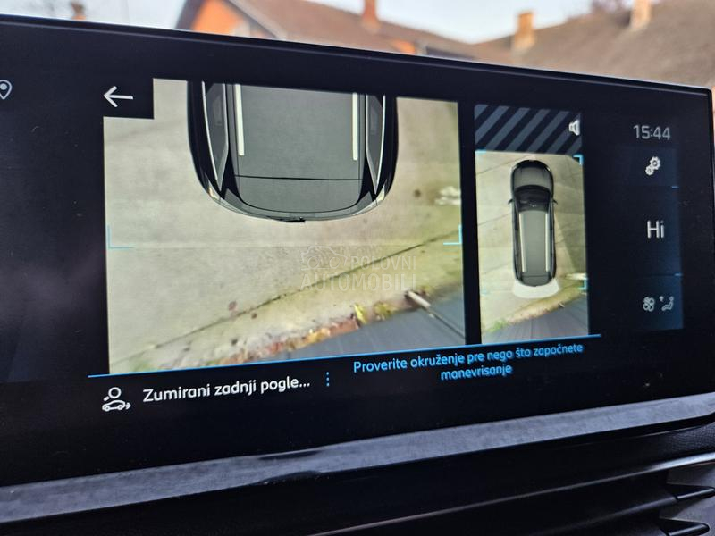 Peugeot 5008 1.5 BlueHdi/ Restyle