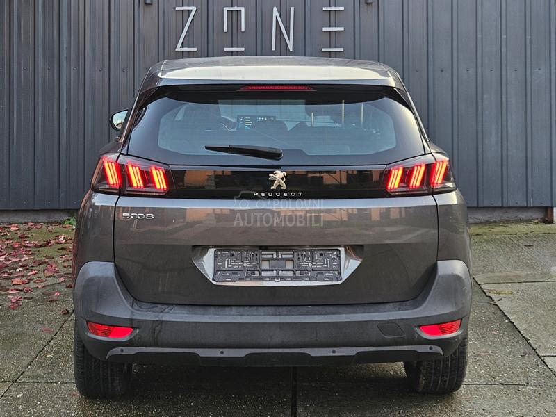 Peugeot 5008 1.5 BlueHdi/ Restyle