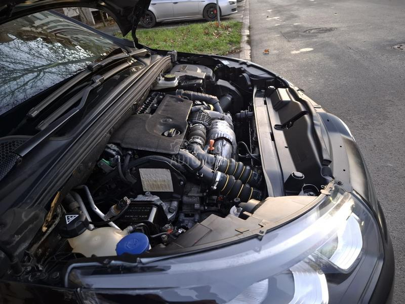 Citroen C4 1.6 BlueHdi LED/NAVY