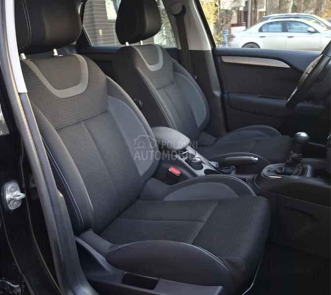 Citroen C4 1.6 BlueHdi LED/NAVY