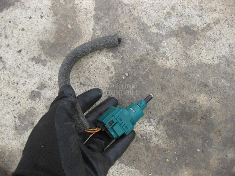 Senzor pedale kocnice