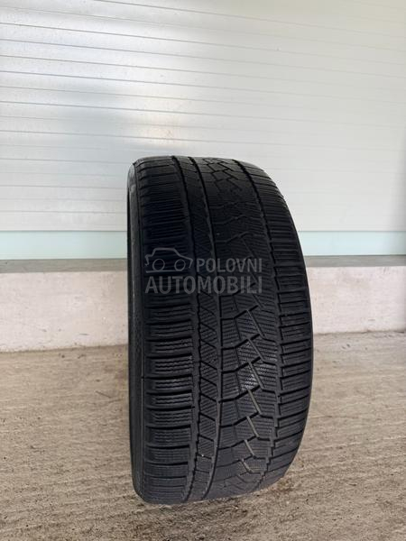 Continental 275/35 R22 Zimska