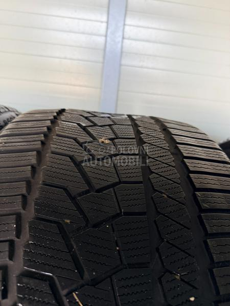 Continental 275/35 R22 Zimska