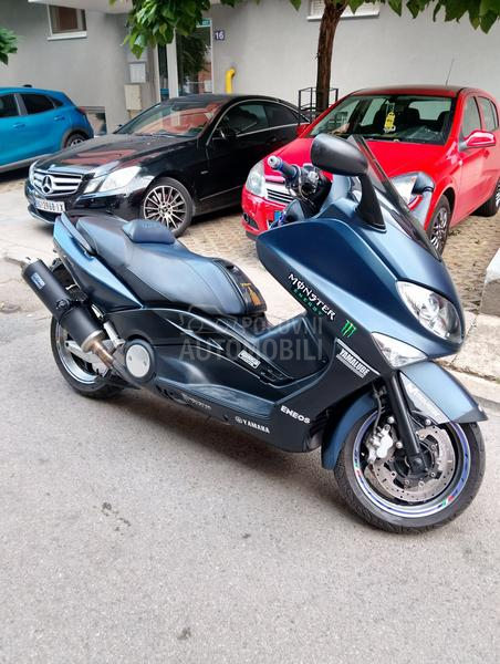 Yamaha TMAX
