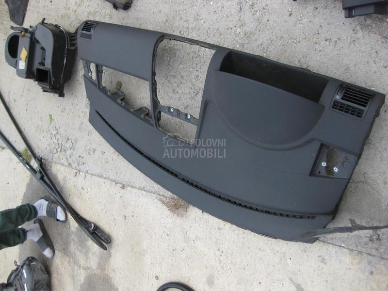 Unutrasnja tabla donja i gornj