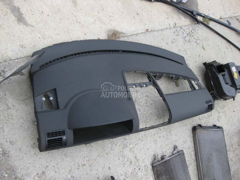 Unutrasnja tabla donja i gornj