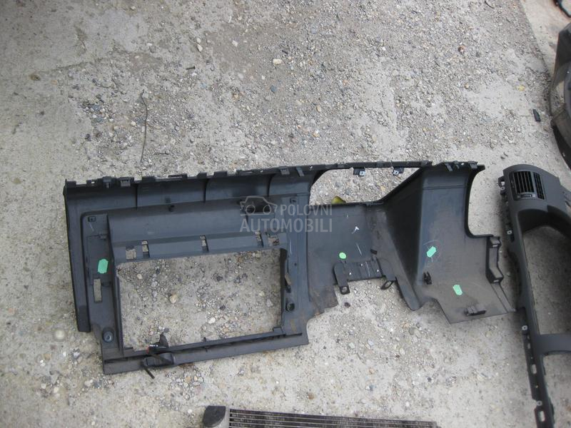 Unutrasnja tabla donja i gornj