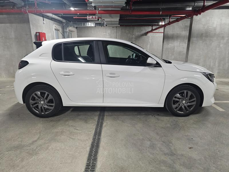 Peugeot 208 Puretech EAT8 Active