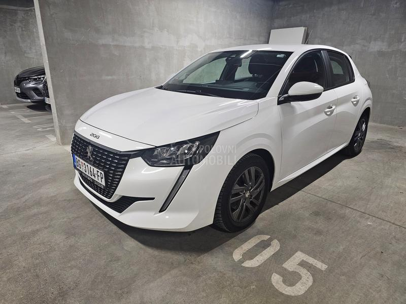 Peugeot 208 Puretech EAT8 Active