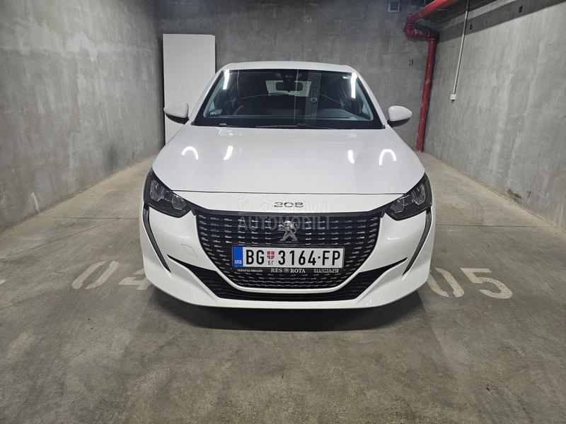 Peugeot 208 Puretech EAT8 Active