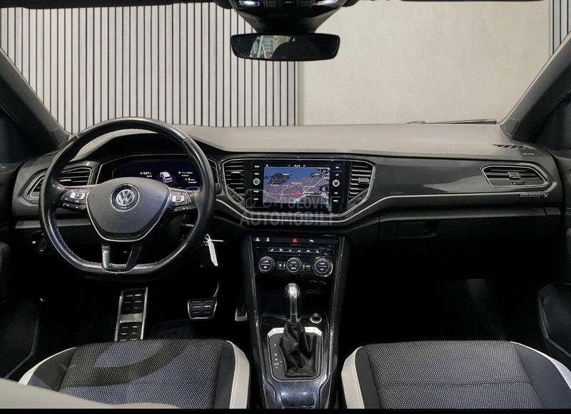 Volkswagen T-Roc 1.5 dsg pano virt