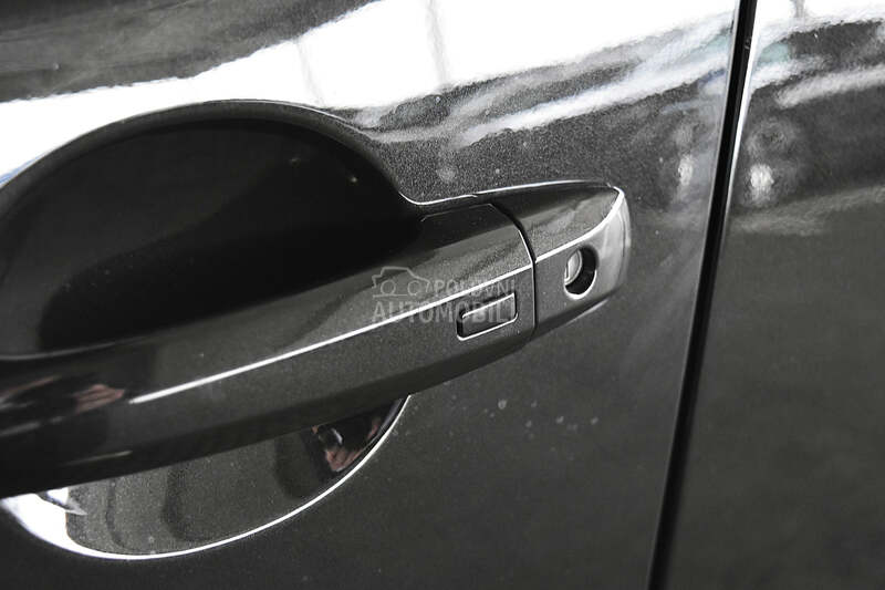 Nissan Qashqai 1.3 DIG-T 4x4 Tekna