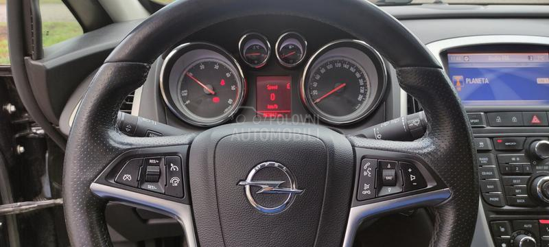Opel Astra J GTC 2.0 CDTI