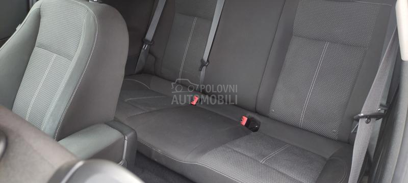 Opel Astra J GTC 2.0 CDTI