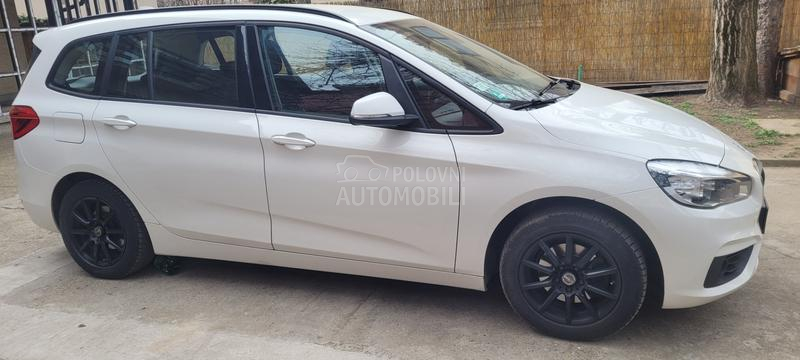 BMW 216 214d
