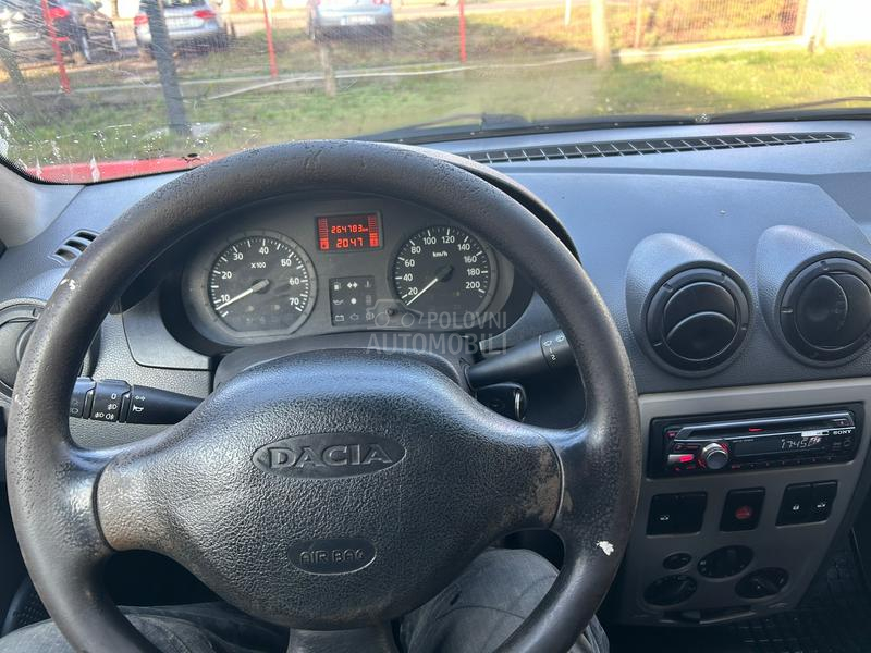 Dacia Logan 