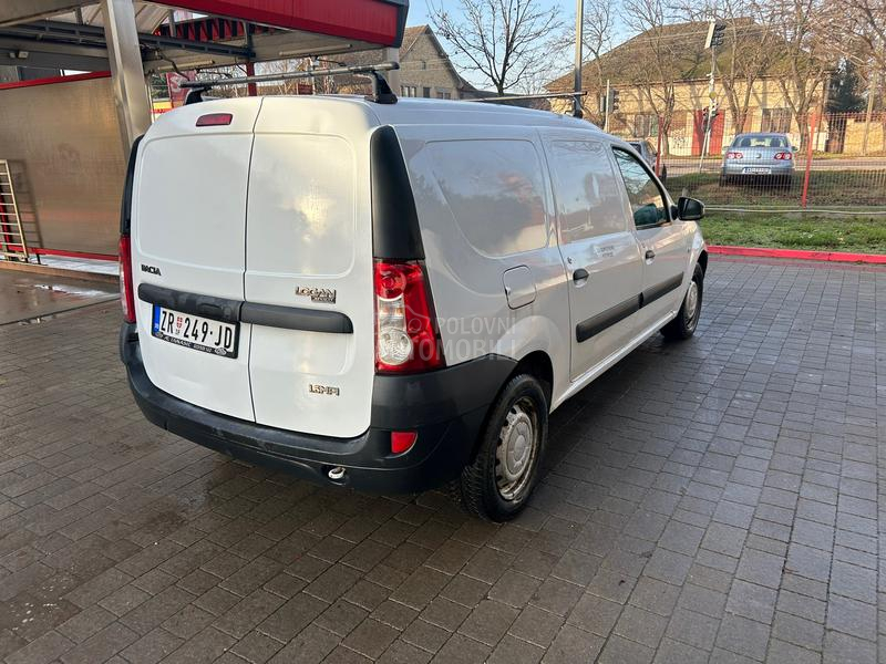 Dacia Logan 