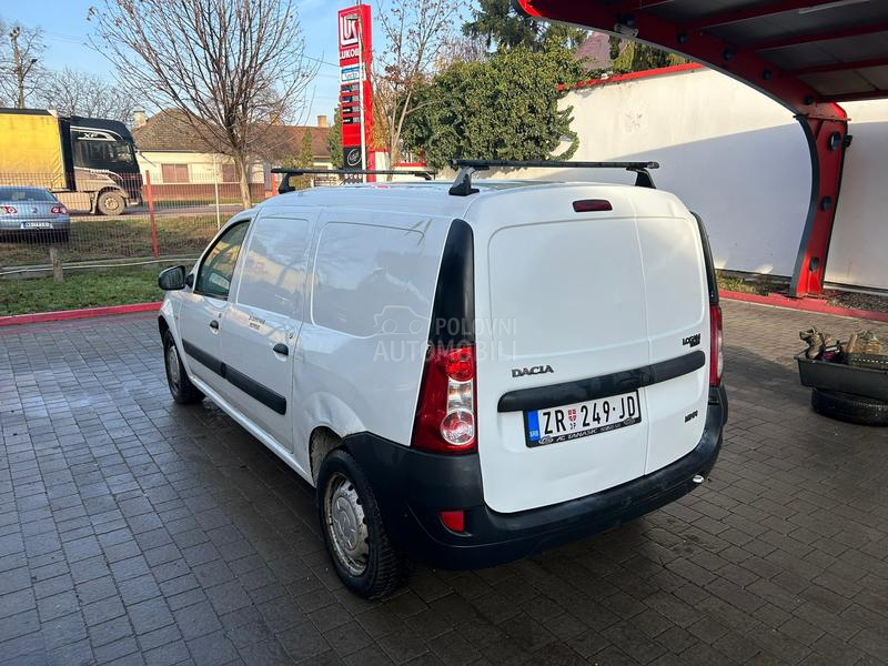 Dacia Logan 