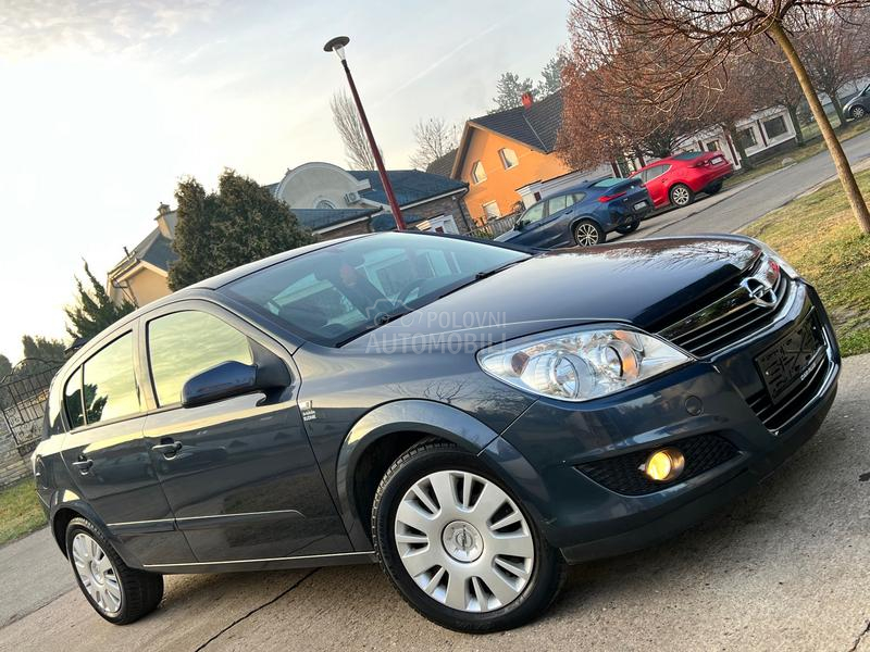 Opel Astra H 1.6