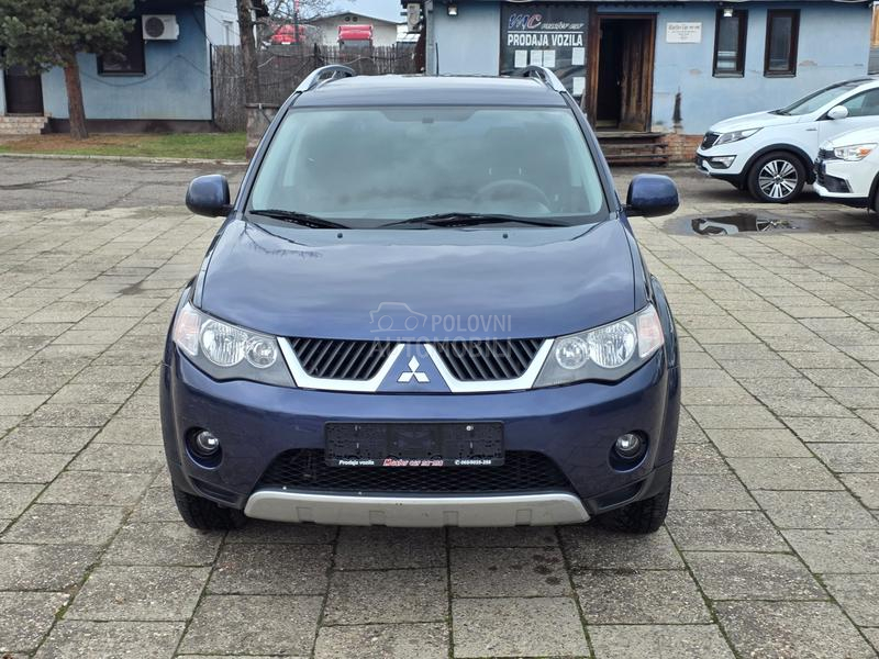 Mitsubishi Outlander 2.4b Tng 4x4