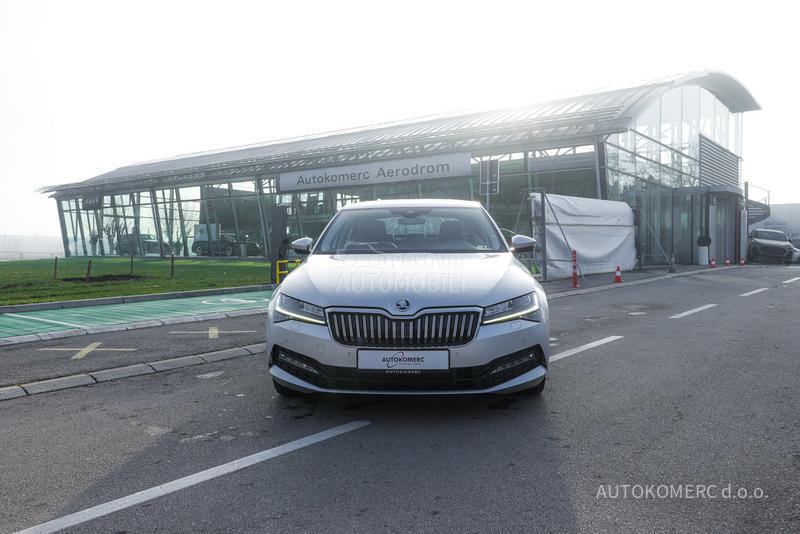 Škoda Superb 2.0 TDI Ambition DSG