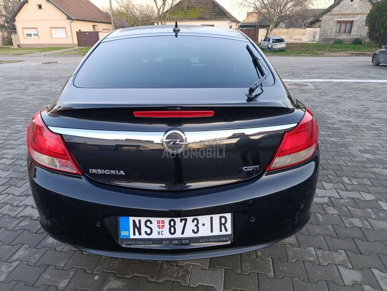 Opel Insignia 