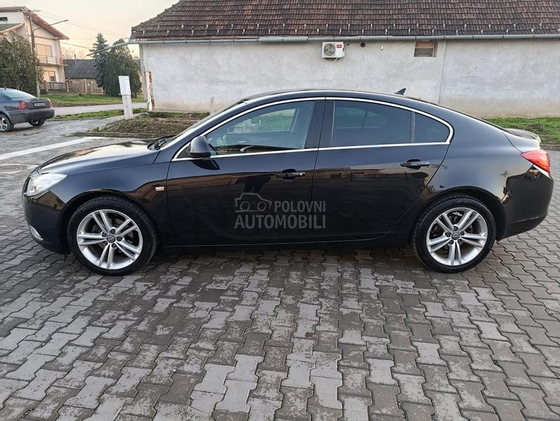 Opel Insignia 