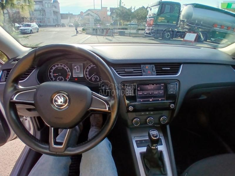 Škoda Octavia 1,6 TDI A7 AMBITION