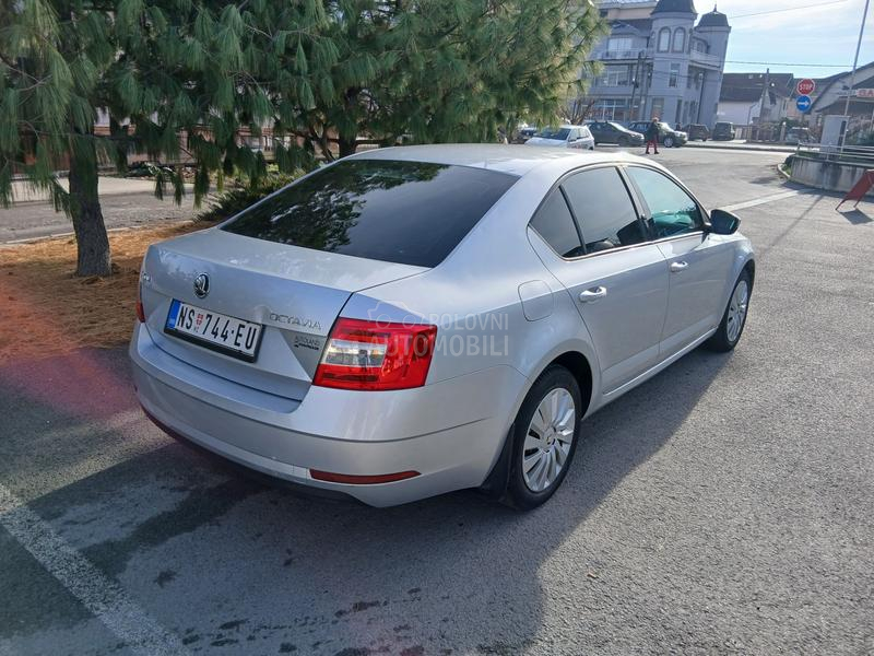 Škoda Octavia 1,6 TDI A7 AMBITION