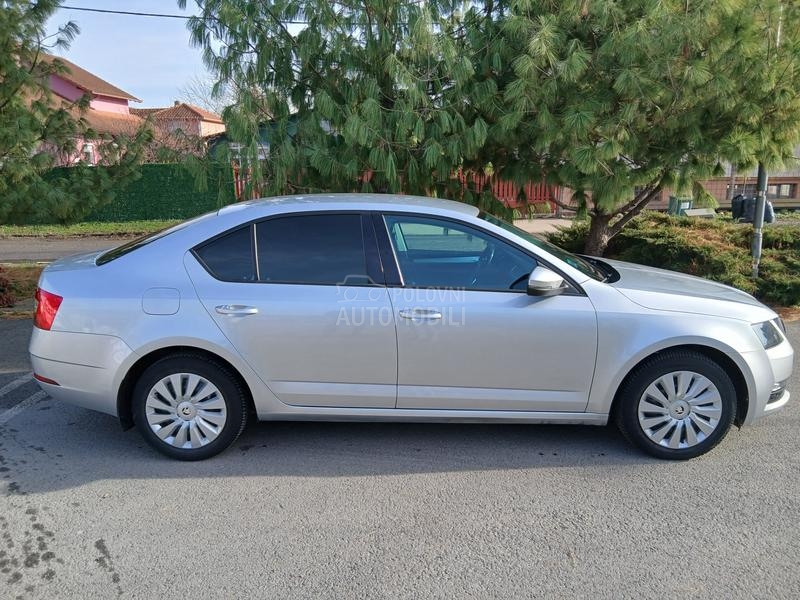 Škoda Octavia 1,6 TDI A7 AMBITION