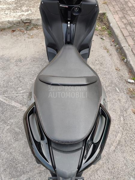 Piaggio MP3 LT yourban B kat